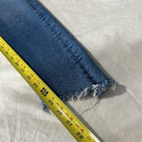 Zara Denim ankle jeans size 4 raw hem medium wash blue - Picture 14 of 15